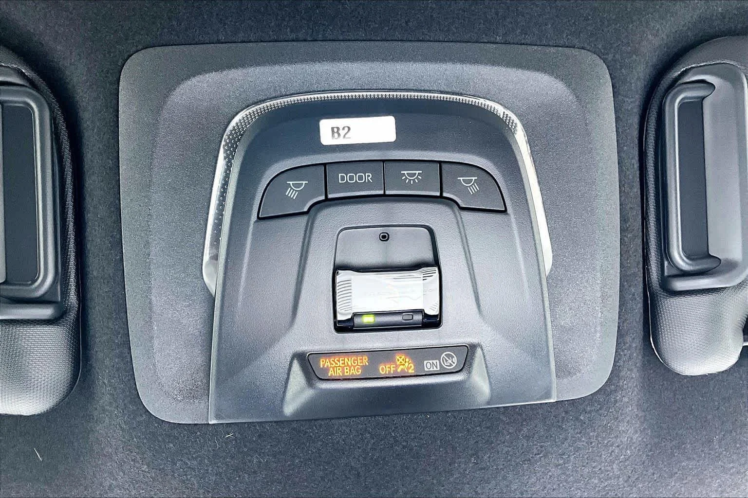2026 Toyota Corolla SE - Photo 20