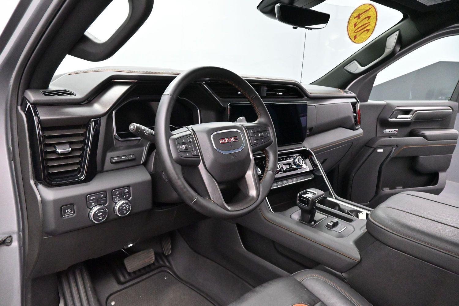 Used 2024 Sterling Metallic GMC AT4 image 16