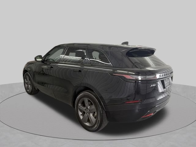 Certified Used 2025 Black Land Rover Dynamic SE image 7