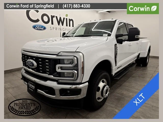 New 2026 Oxford White Ford F-350® XLT image 1