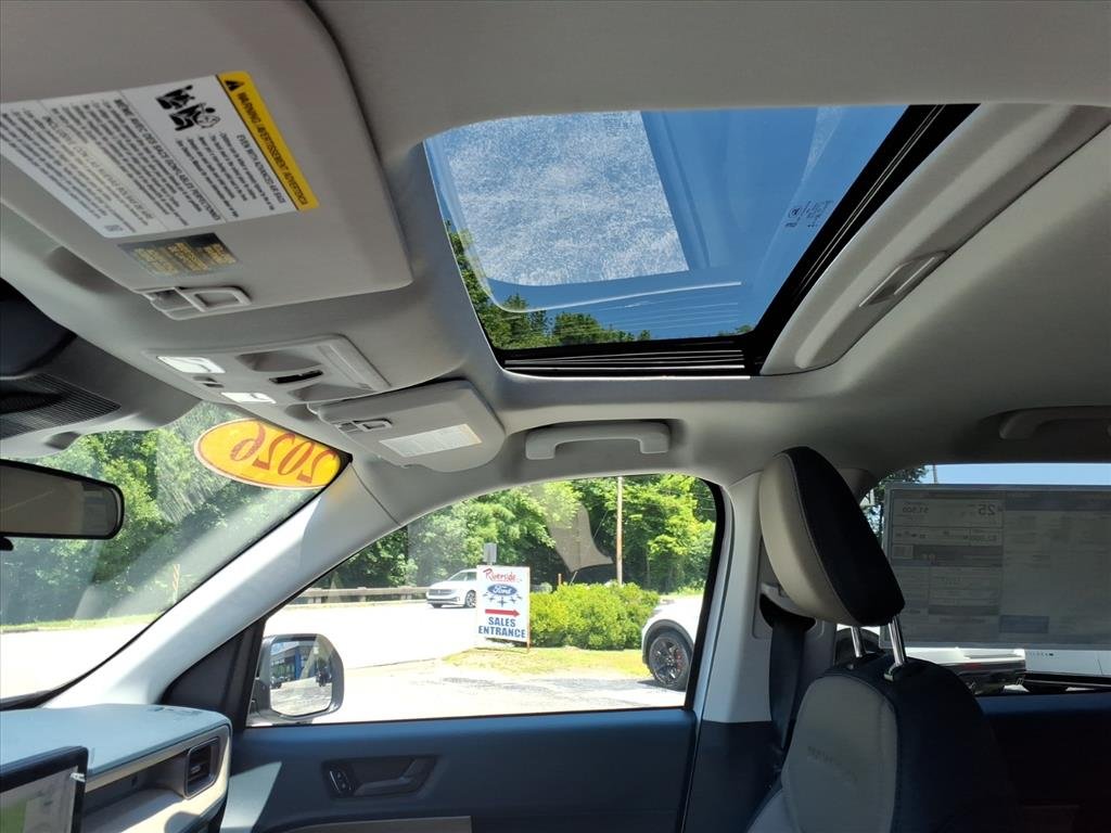 New 2026 Oxford White Ford Lariat® image 18