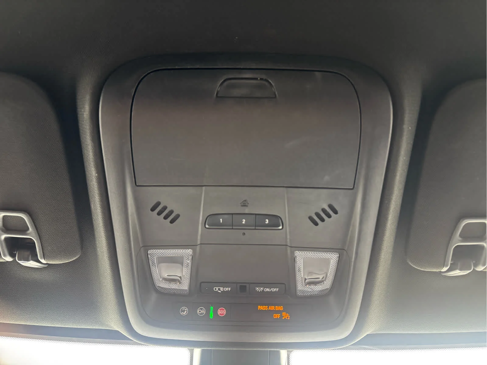Certified Used 2023 Crystal White Tricoat Cadillac Luxury image 20