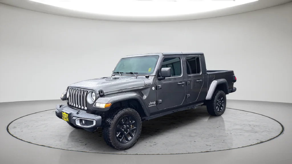 2023 Jeep Gladiator