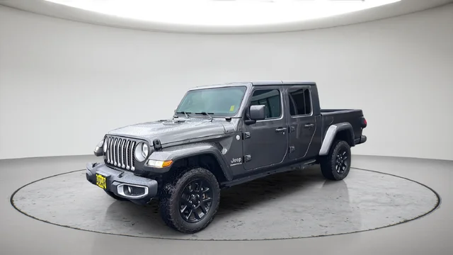 2023 Jeep Gladiator Overland