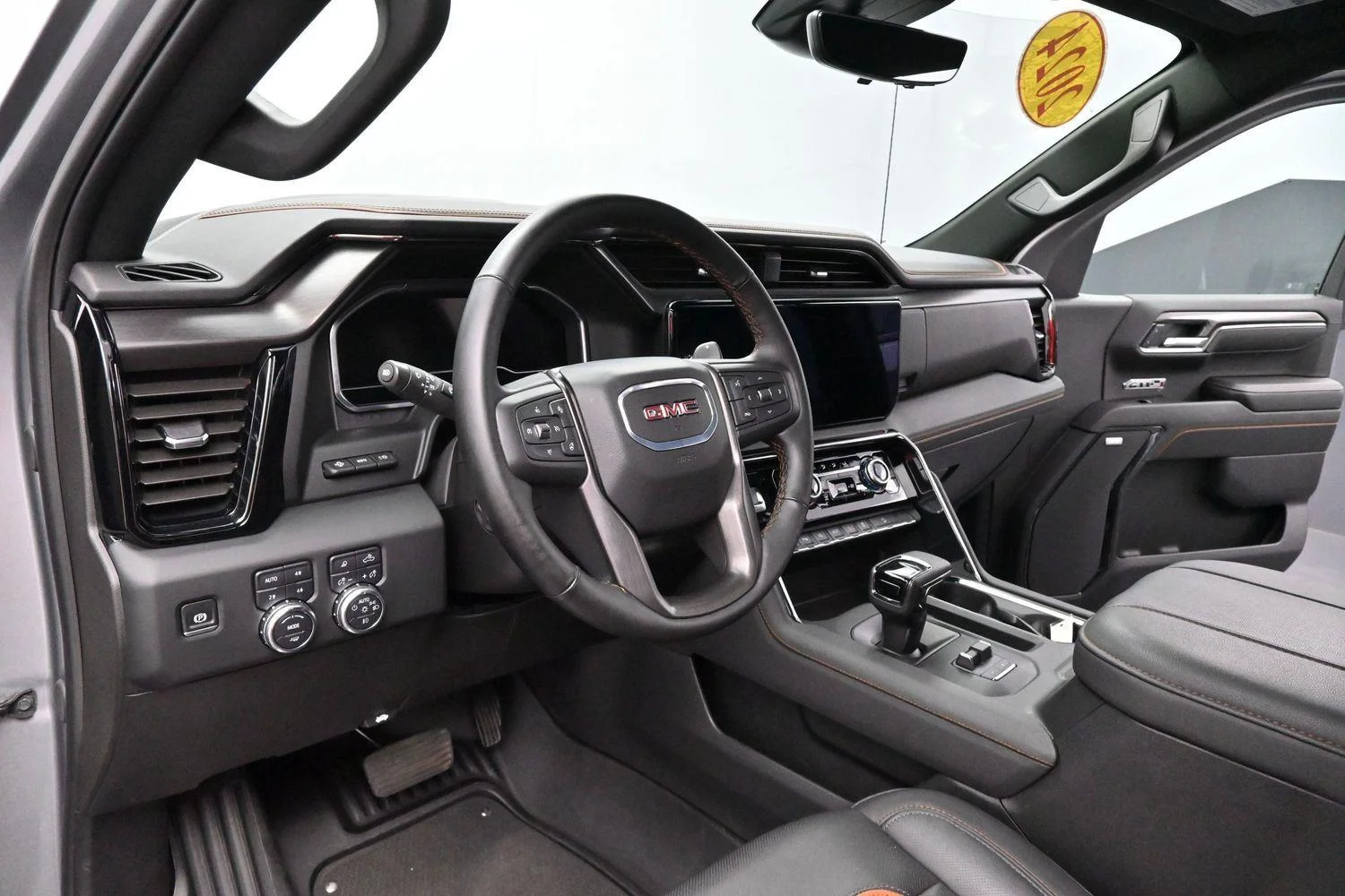 Used 2024 Sterling Metallic GMC AT4 image 16
