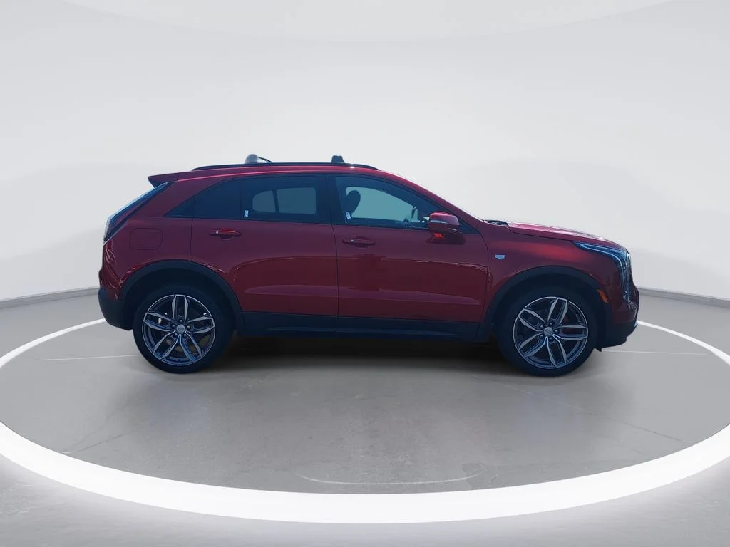 Used 2021 Red Cadillac Sport image 9