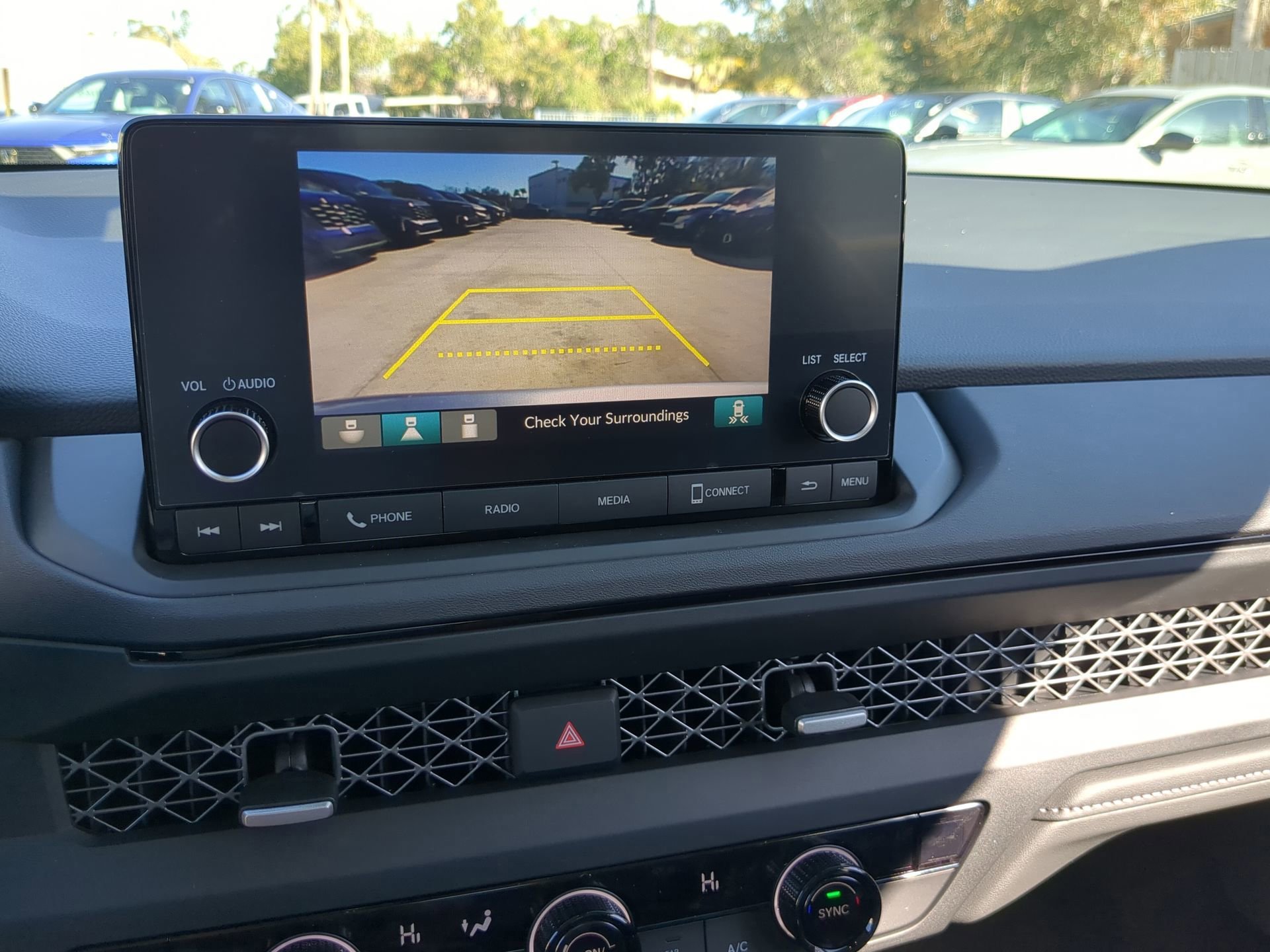 2025 Honda Accord SE - Photo 24