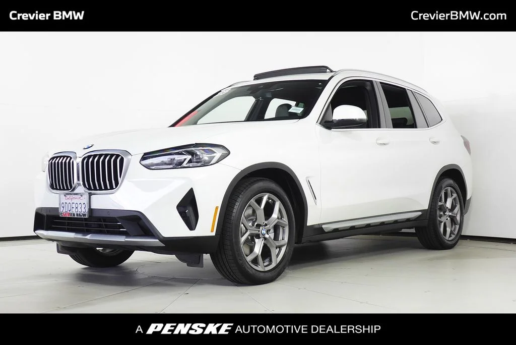2023 BMW X3 sDrive30i's photo