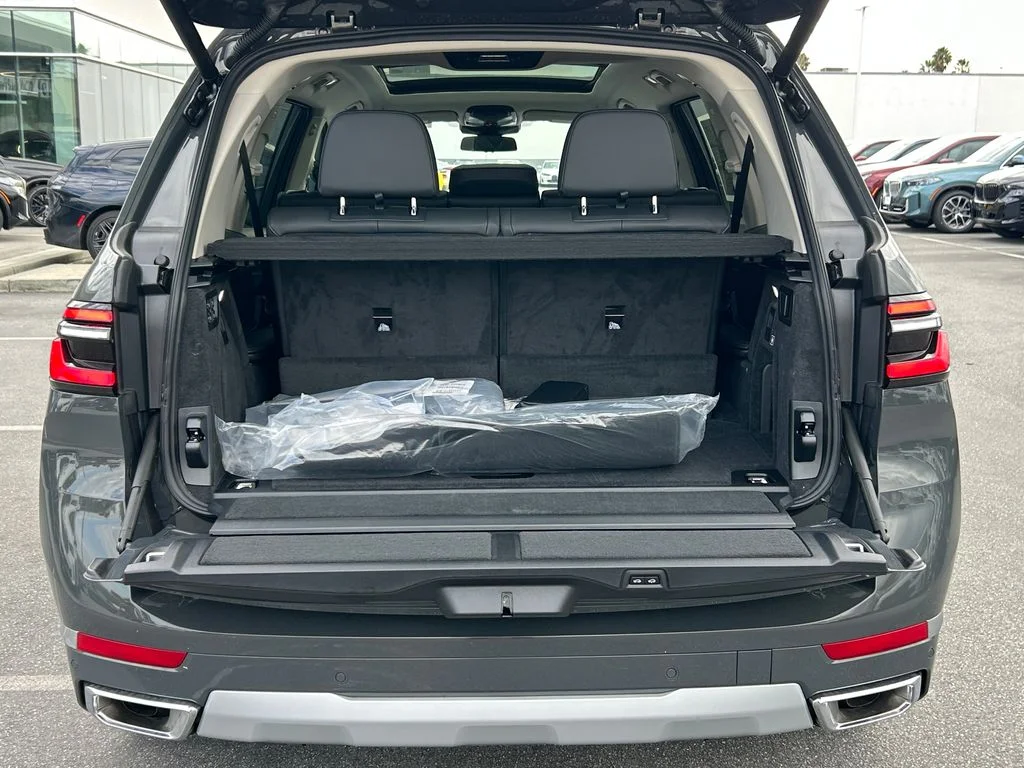 2026 BMW X7 40i - Photo 37