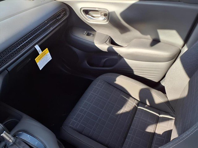2026 Honda HR-V LX - Photo 13
