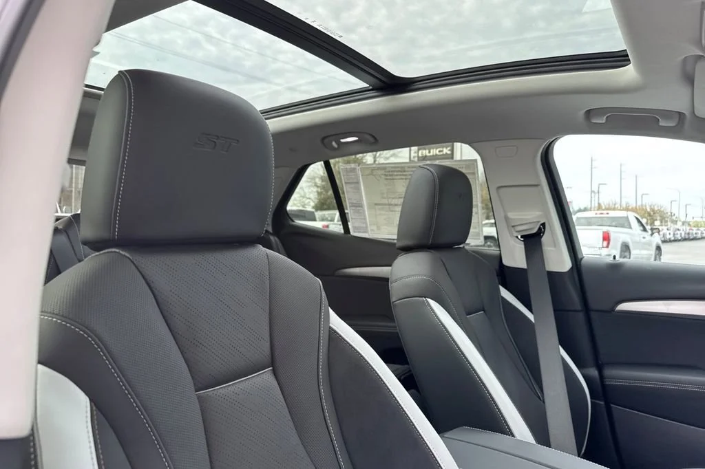 2026 Buick Envision Sport Touring - Photo 15