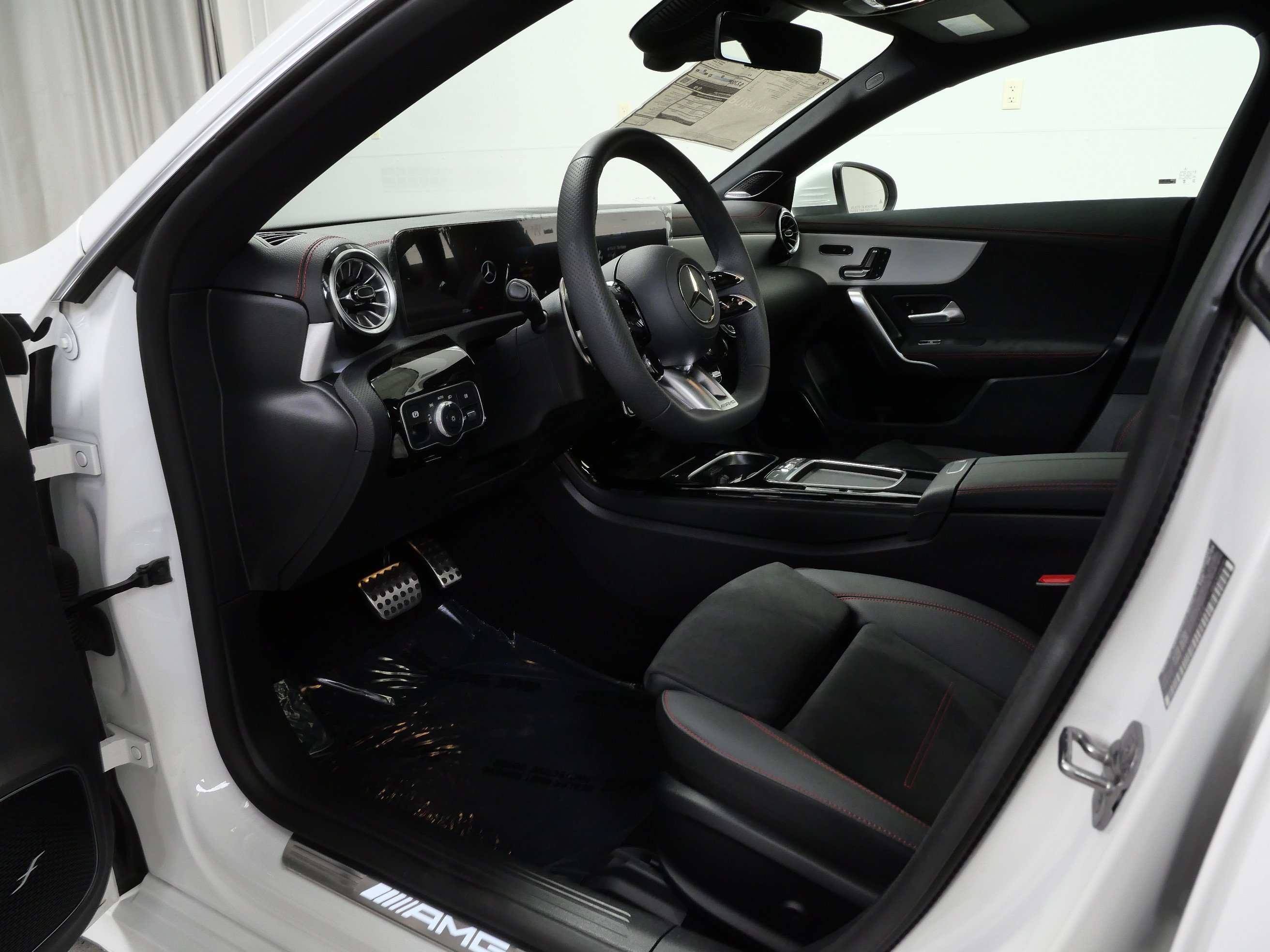 New 2026 Polar White Mercedes-Benz AMG® CLA 45 4MATIC® Coupe image 7