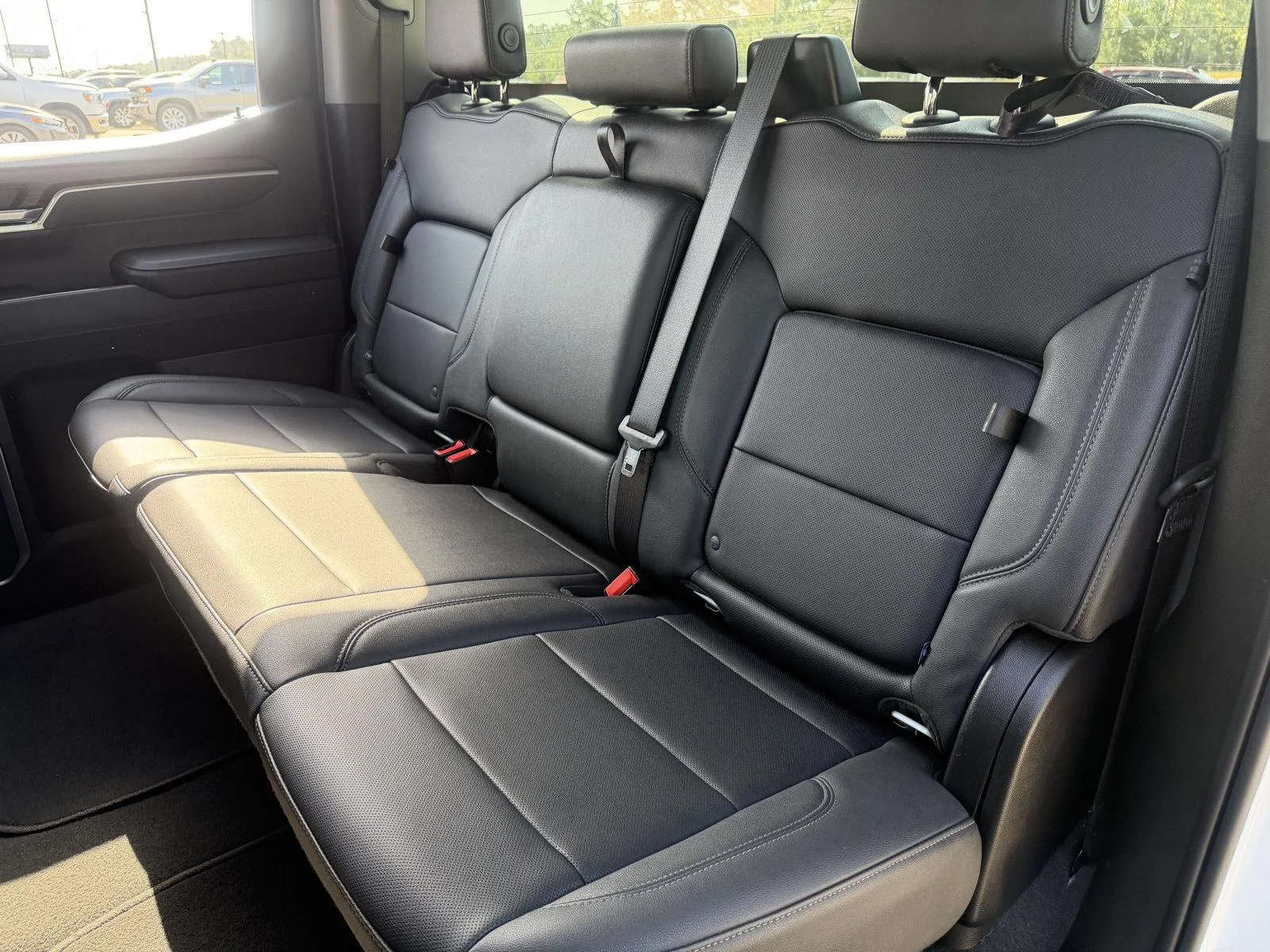 Used 2026 Summit White GMC SLT image 17