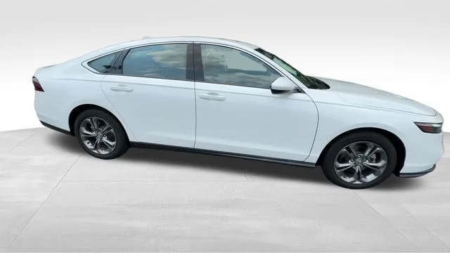 Certified Used 2023  Honda EX image 8