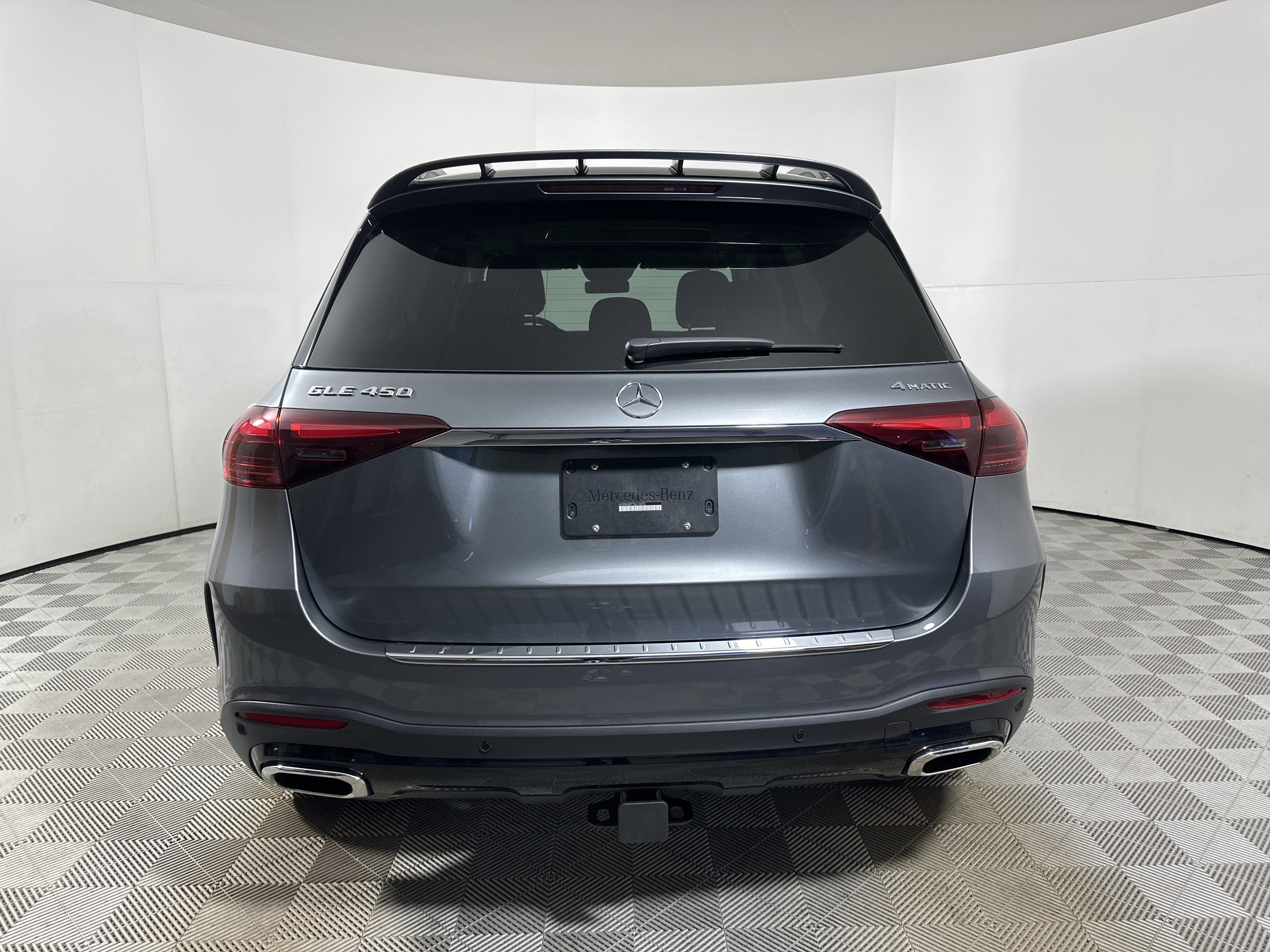 New 2026 Selenite Grey Metallic Mercedes-Benz GLE 450 image 33