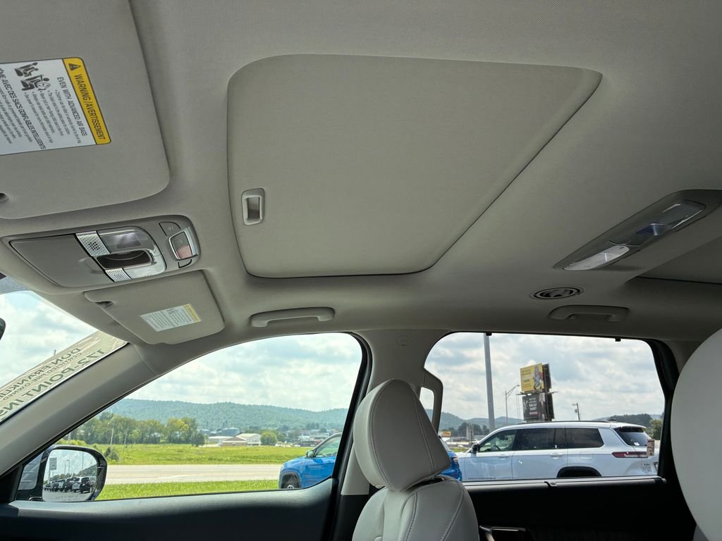 Certified Used 2025 Silver Kia SX image 19