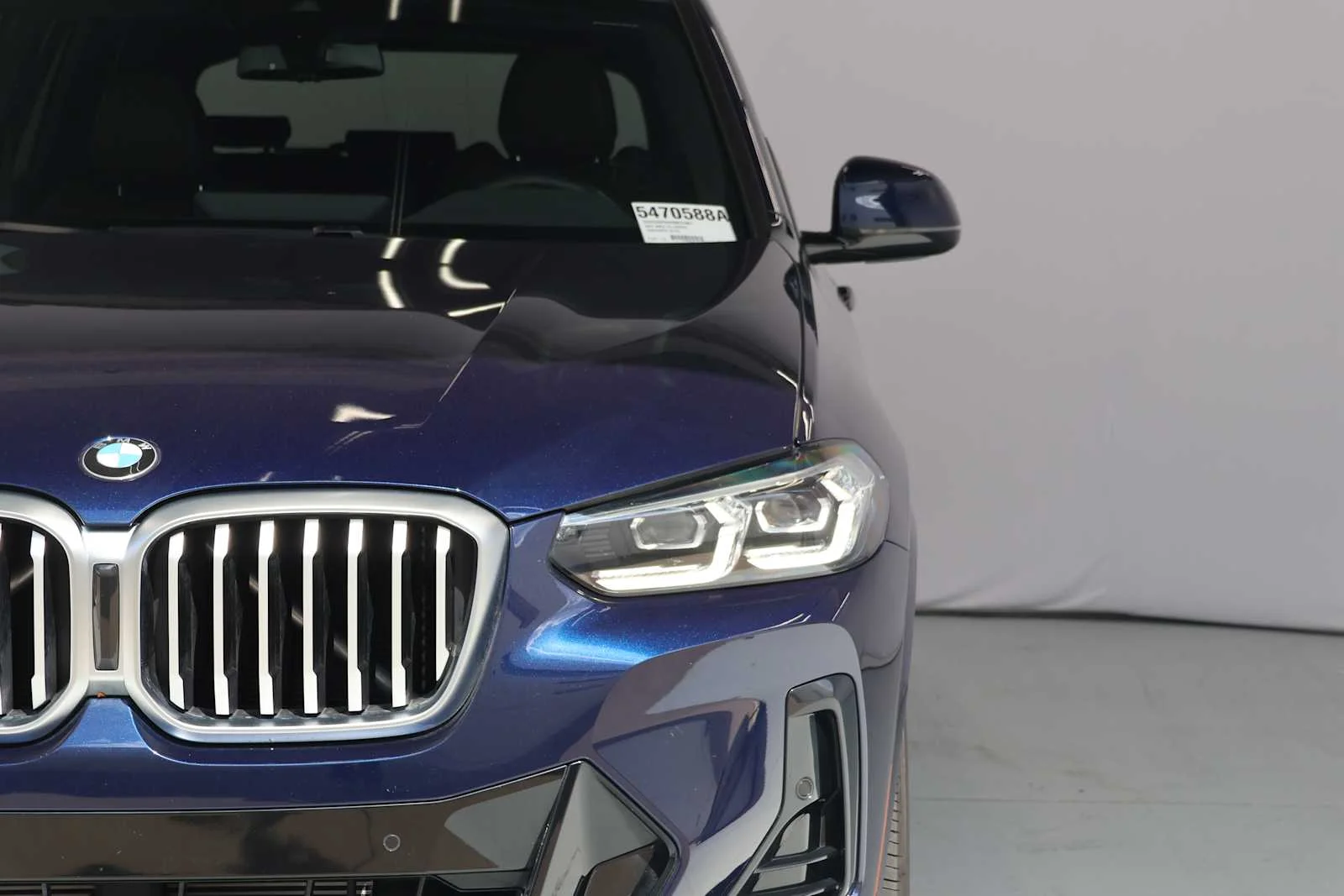 Certified Used 2022 Tanzanite Blue II Metallic BMW xDrive30i image 5