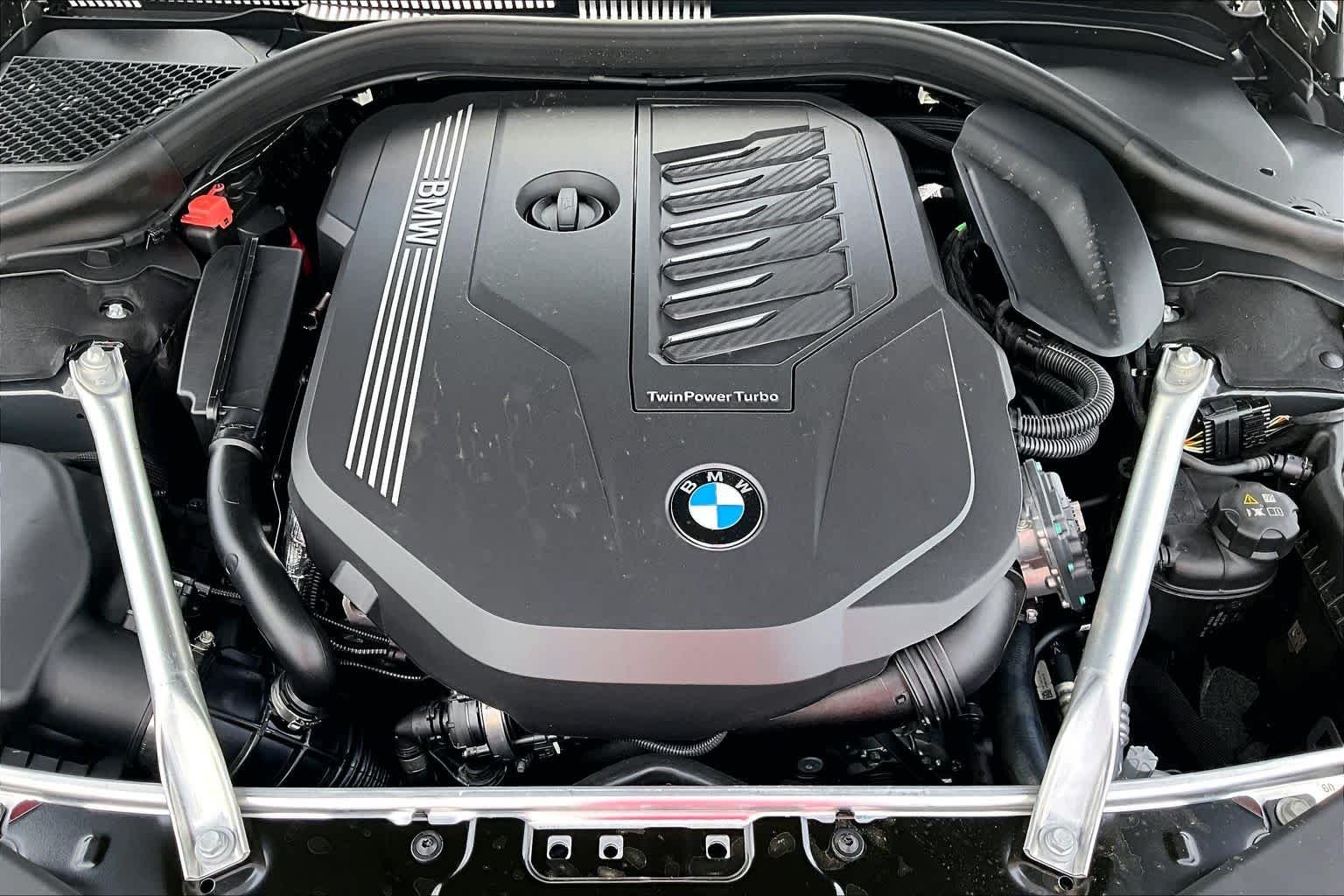 Used 2026 Dravit Grey Metallic BMW 840i image 33