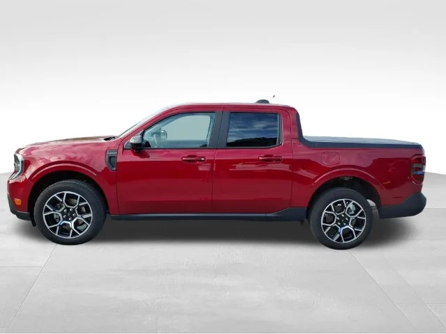 Used 2025 Red Ford Lariat image 7