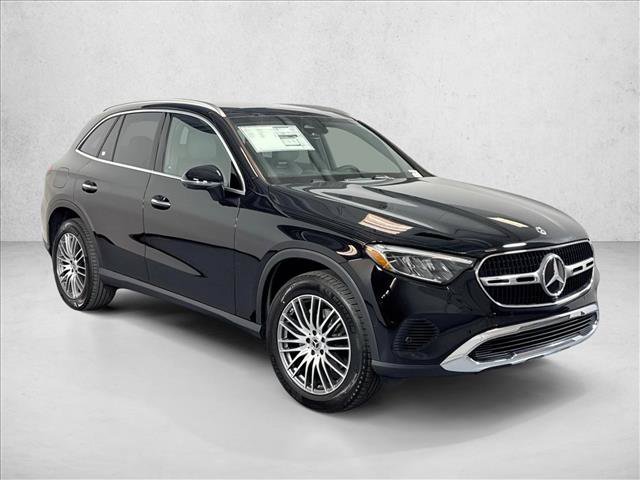 New 2026 Black Mercedes-Benz GLC 300 image 33