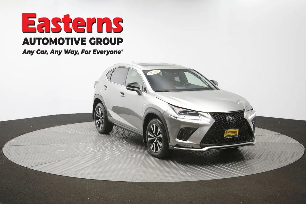 Used 2018 Silver Lexus 300 Base image 46