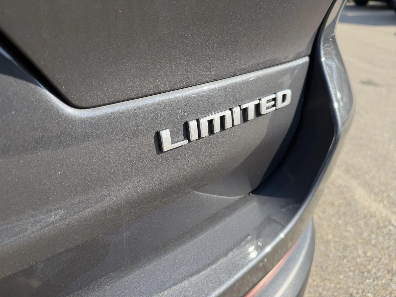 Used 2025 Baltic Gray Metallic Clearcoat Jeep Limited image 26