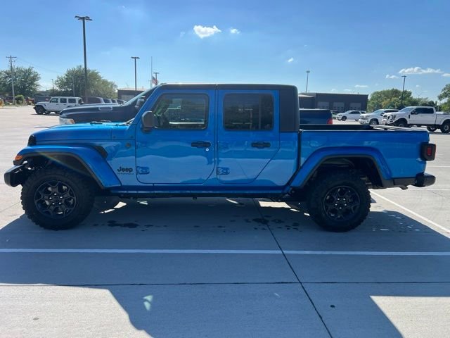 Certified Used 2024 Blue Jeep Sport S image 2