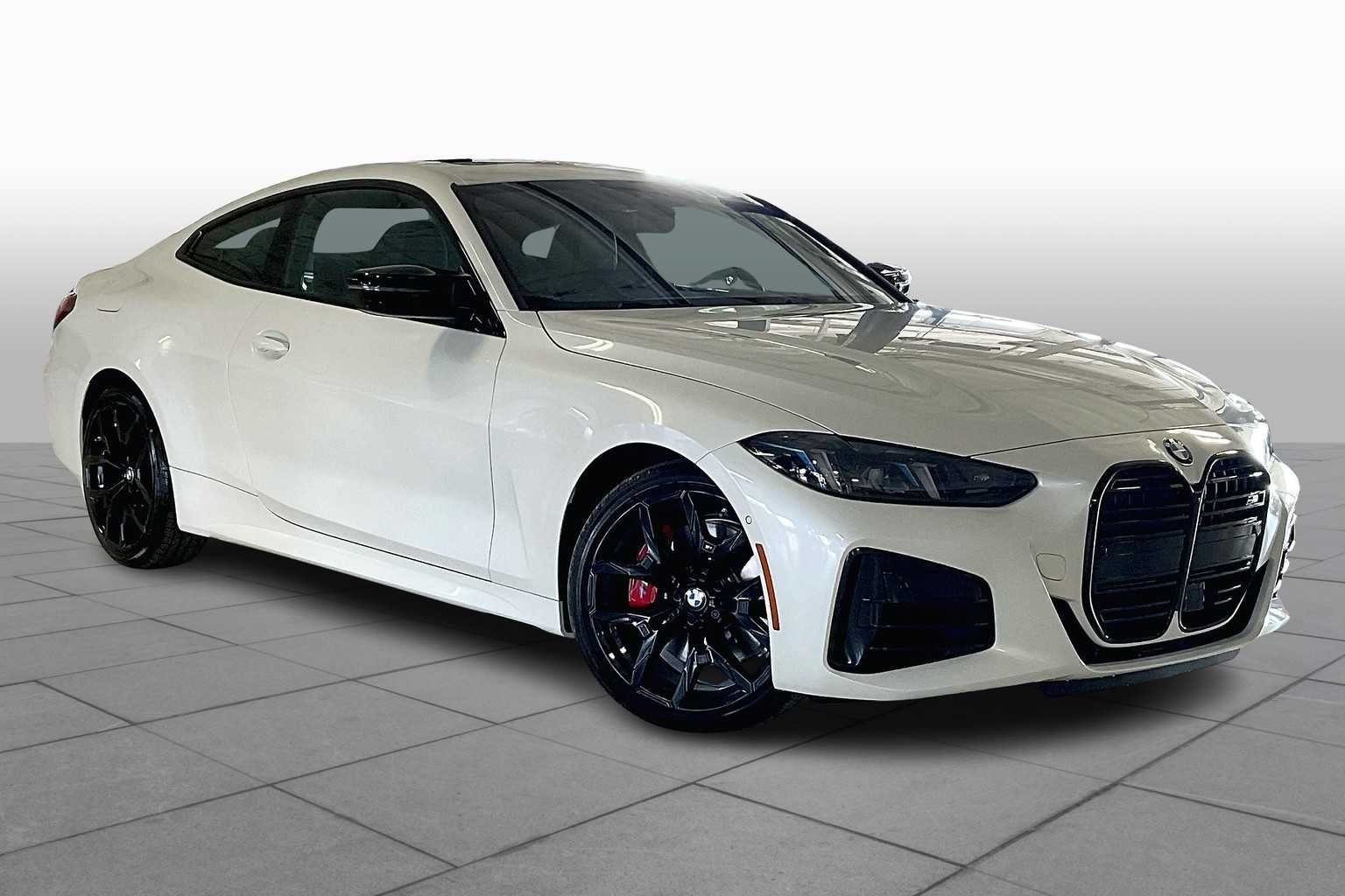 Used 2026 Mineral White Metallic BMW M440i image 2