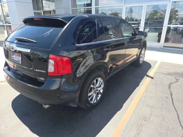 Used 2014 Black Ford Limited image 3
