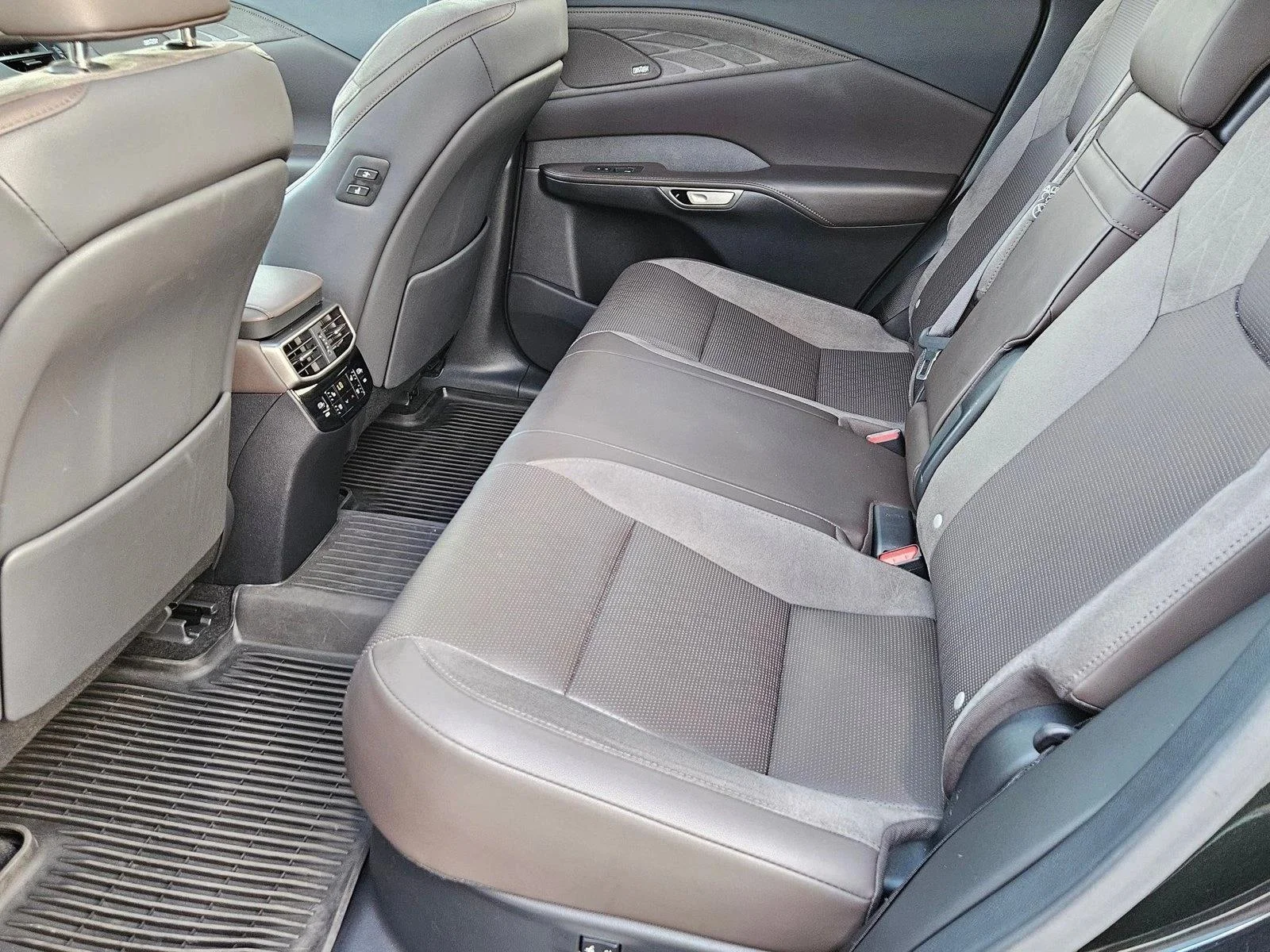 Used 2024 Caviar Lexus RX 450h+ Luxury image 20