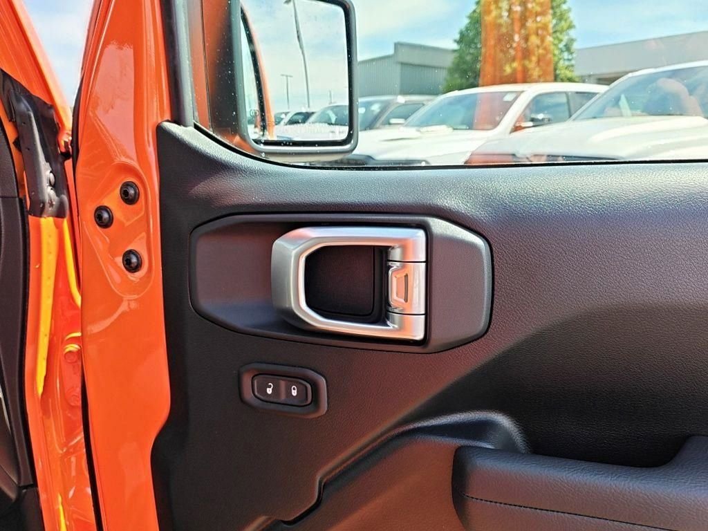 New 2026 Joose Jeep Sport S image 35