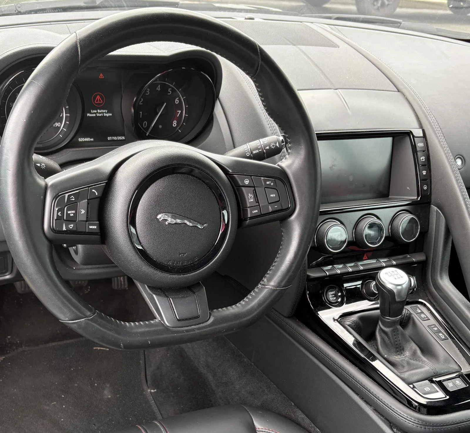 Used 2017 Ultimate Black Metallic Jaguar S image 18