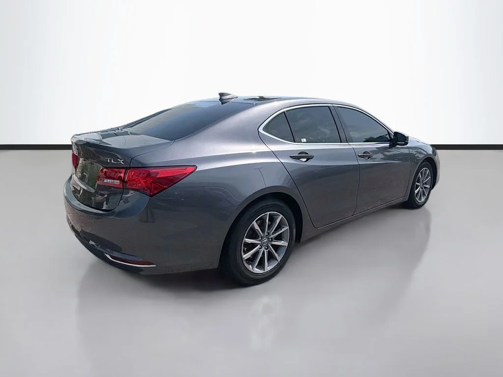 Used 2018  Acura 2.4L image 5