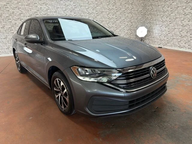 Used 2023 Platinum Gray Metallic Volkswagen 1.5T S image 7