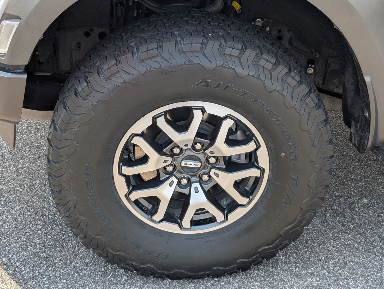 Used 2023 Avalanche Ford Raptor image 13
