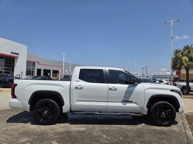 Used 2024 Wind Chill Pearl Toyota Limited HV image 6