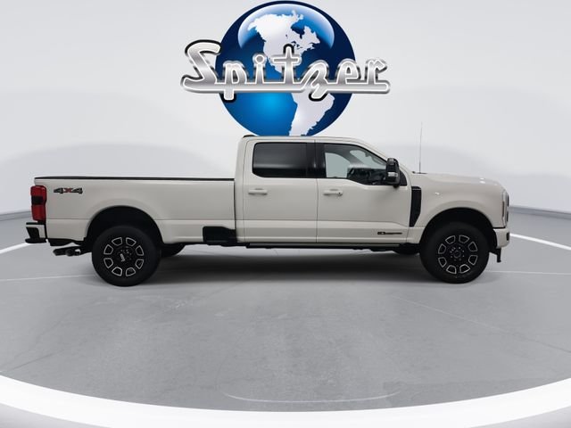 2026 Ford F-250 Super Duty Platinum - Photo 10