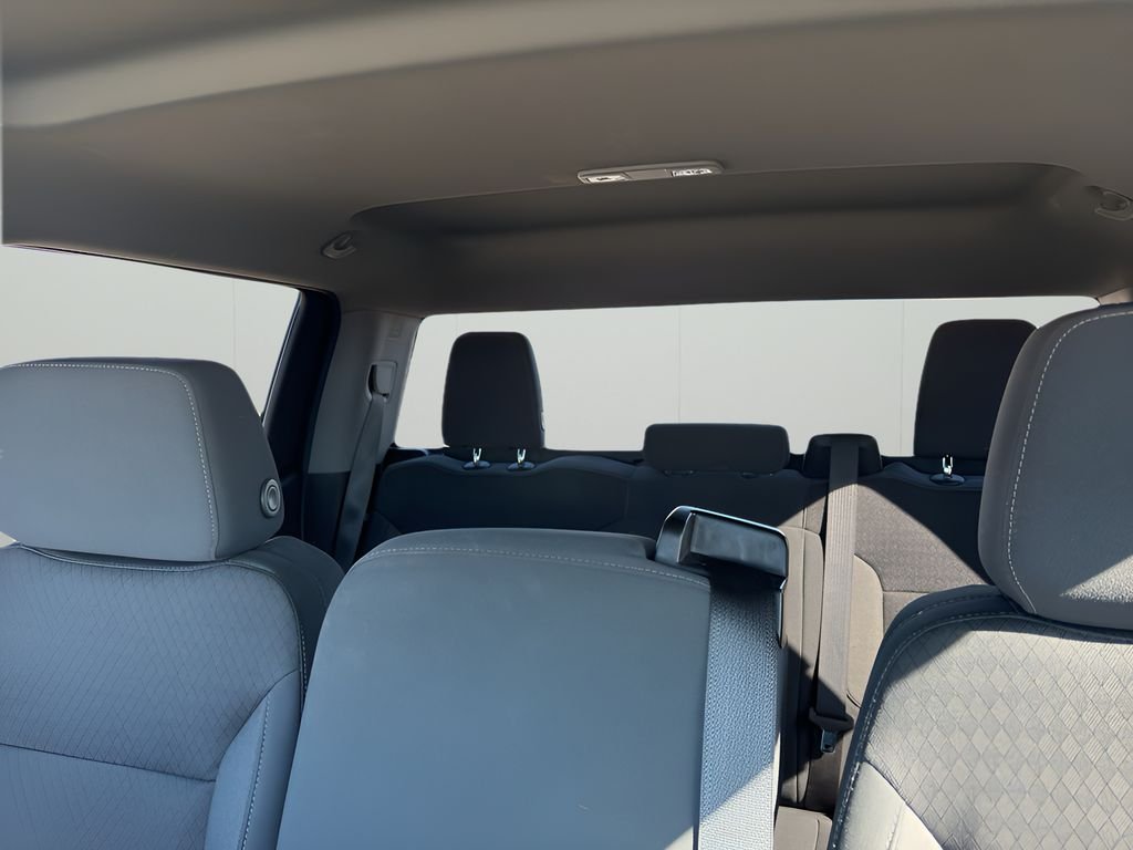 Used 2022 Summit White Chevrolet LT image 15