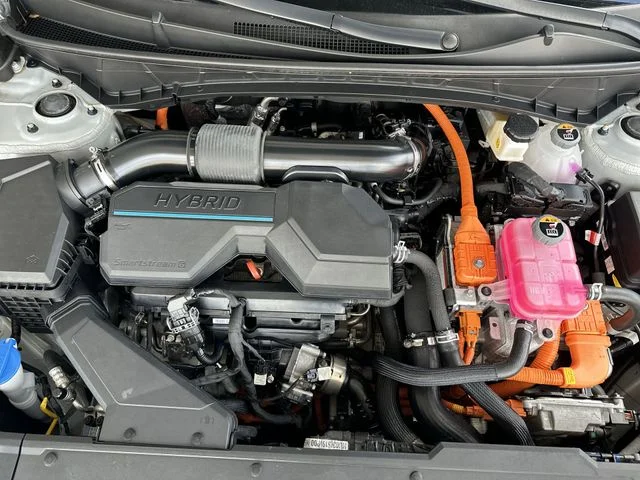 Used 2024 Silver Hyundai Limited image 28