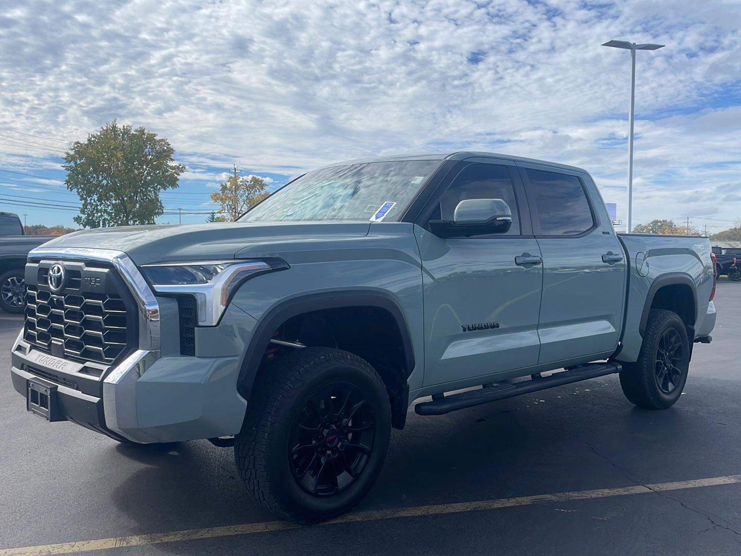 Used 2024 Lunar Rock Toyota SR5 image 10