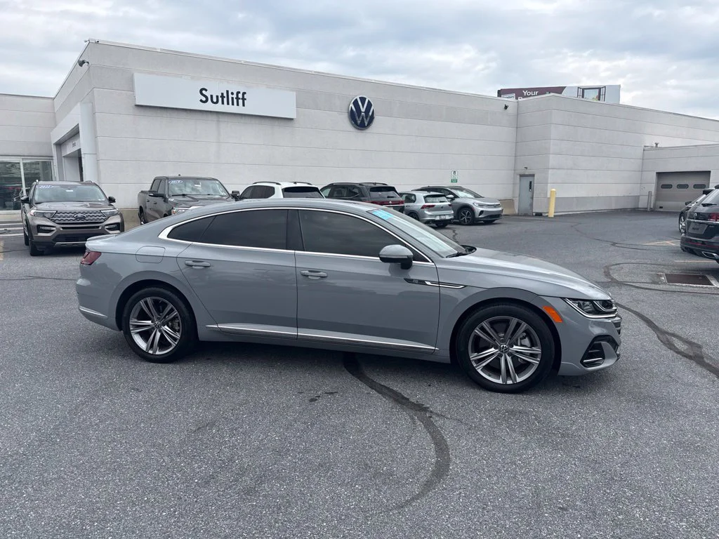 Certified Used 2022 Moonstone Gray Volkswagen 2.0T SE R-Line image 18