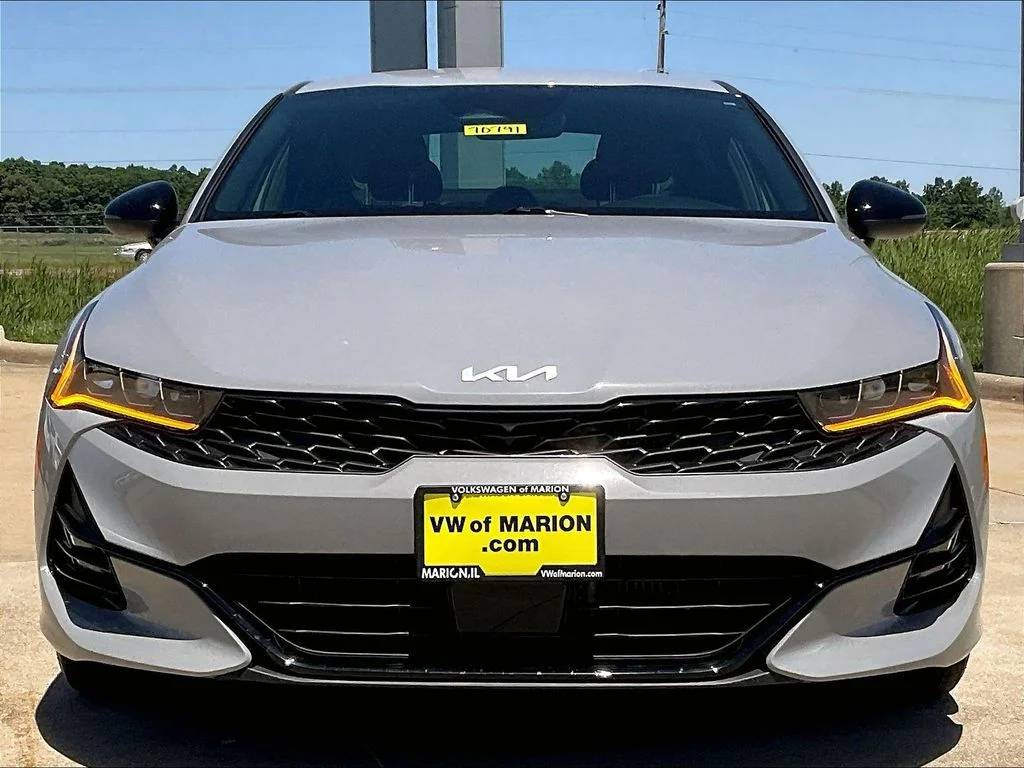 Used 2024 Gray Kia GT-Line image 5