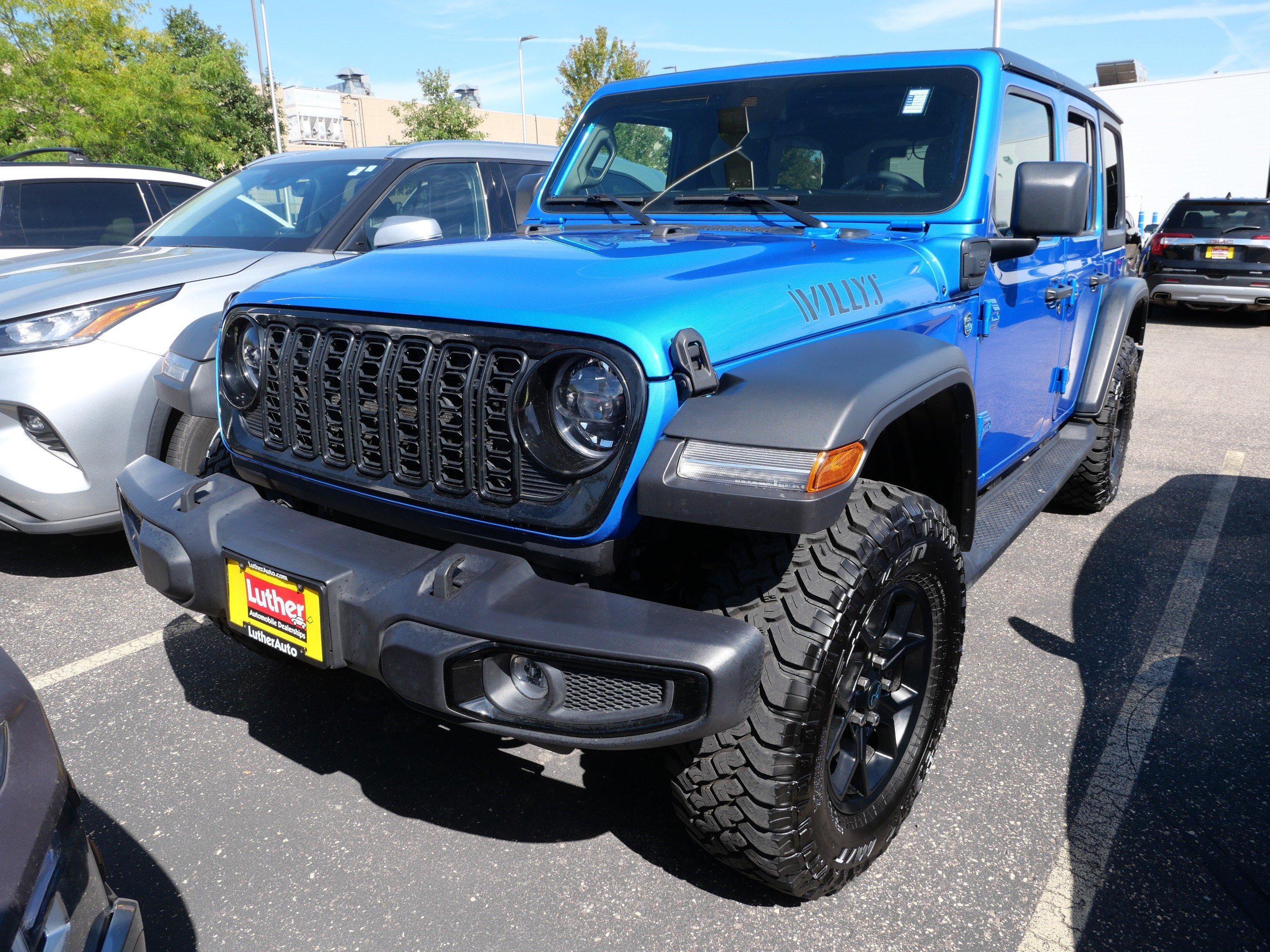 Used 2025 Hydro Blue Pearlcoat Jeep Willys image 2