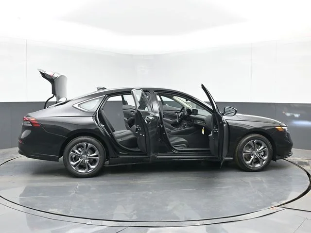 New 2026 Crystal Black Pearl Honda EX-L Hybrid image 49