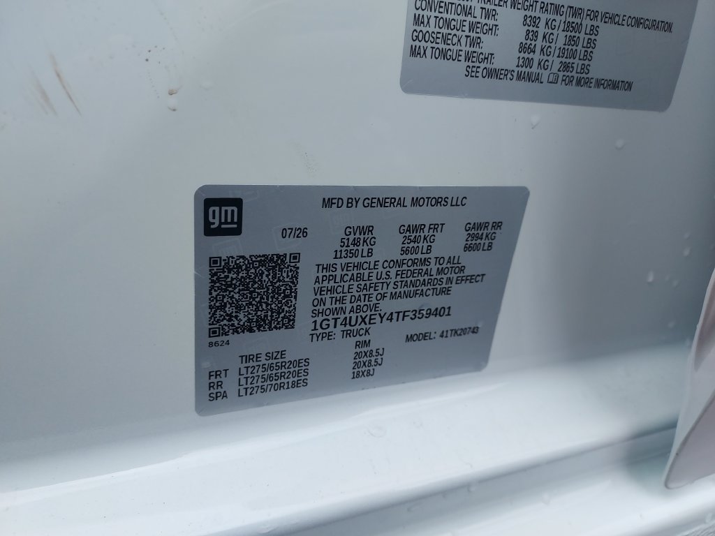 New 2026 Summit White GMC Denali Ultimate image 25