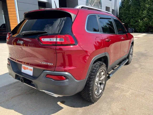 Used 2016 Red Jeep Limited image 3