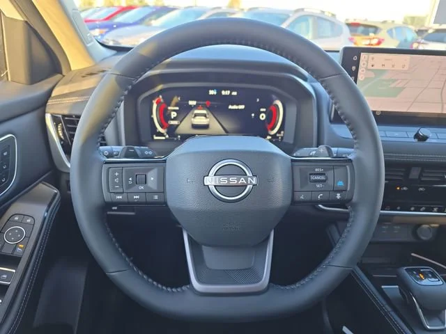 New 2026 Everest White Pearl Tricoat Nissan Platinum image 18