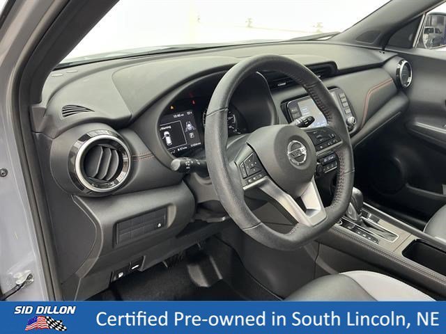 Used 2021 Boulder Gray Pearl Nissan SR image 13