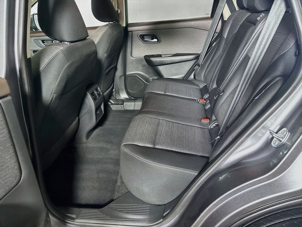 Used 2023 Gun Metallic Nissan SV image 19