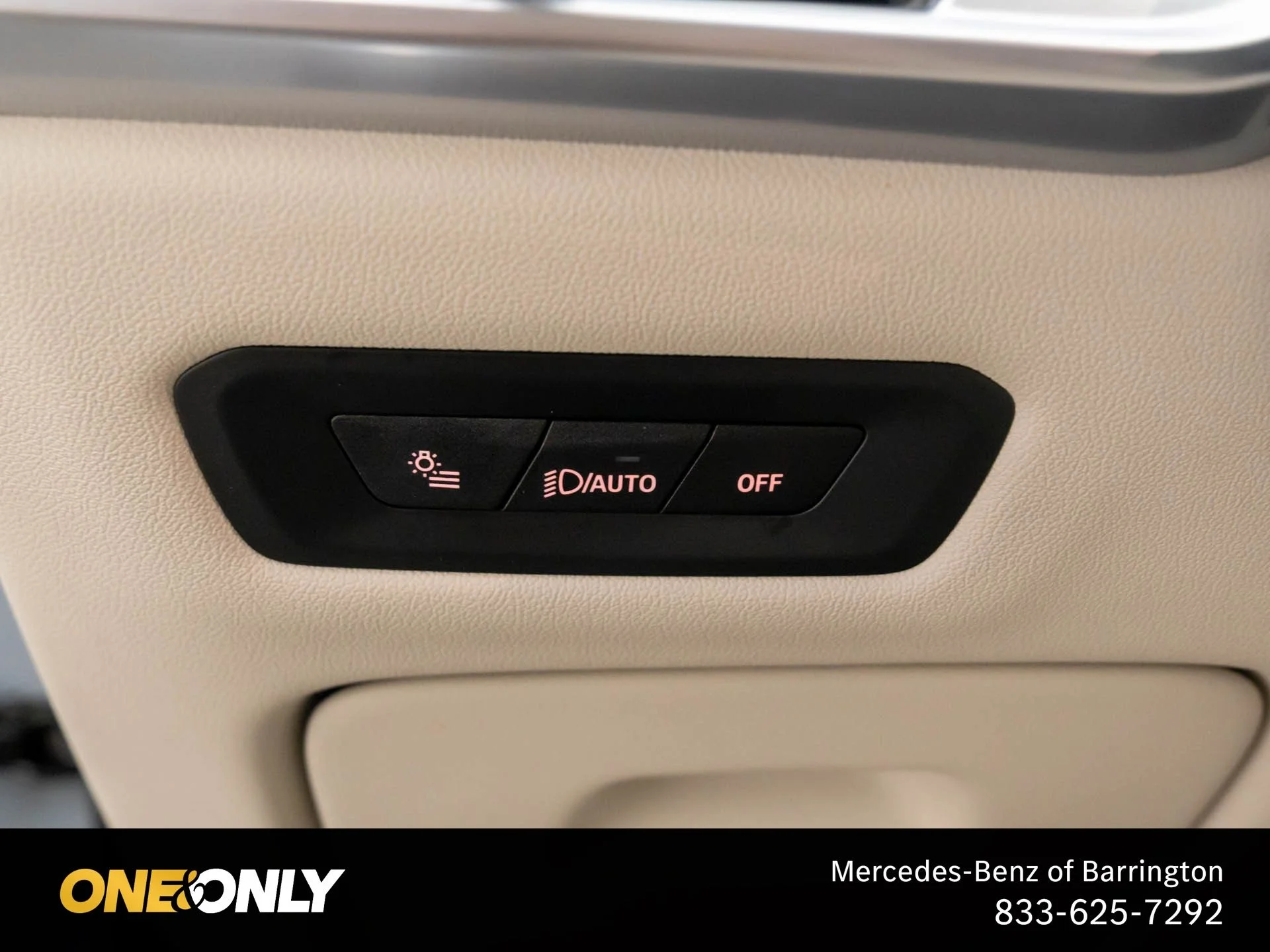 Used 2025 Gray BMW M60i image 21